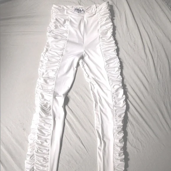 I.AM.GIA Estella White Ruched Bodycon Stretch Legging Pant Size Small up to 27" - Picture 3 of 5